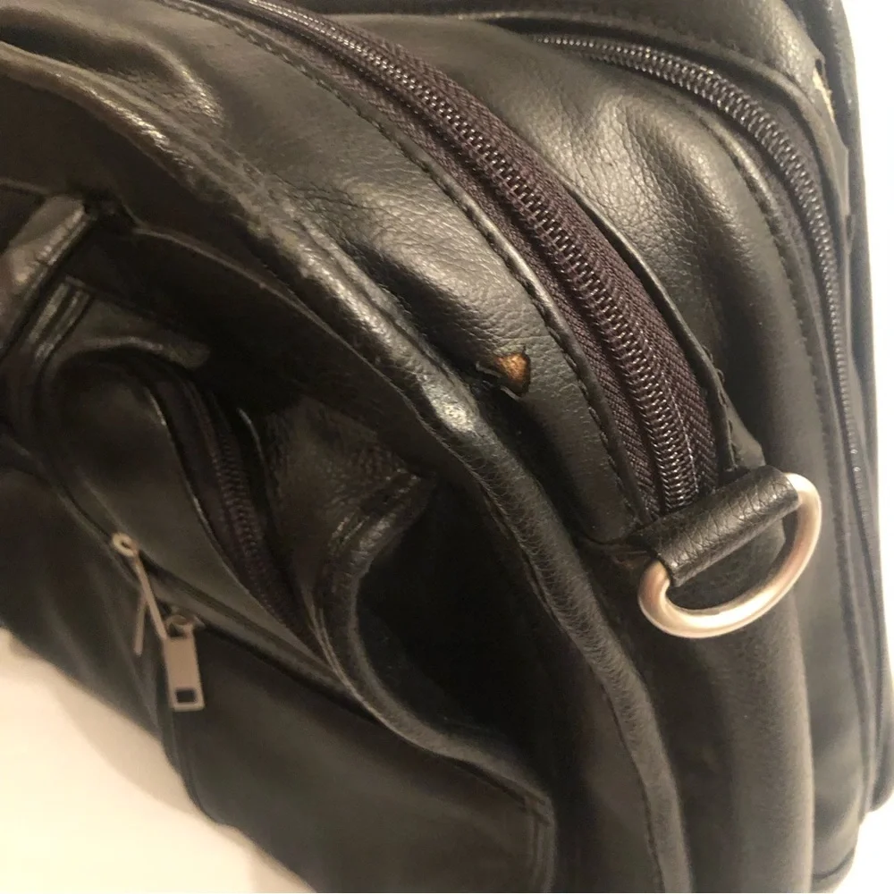 Stebco Leather Briefcase/ Computer Bag Black Handles and Shoulder Strap